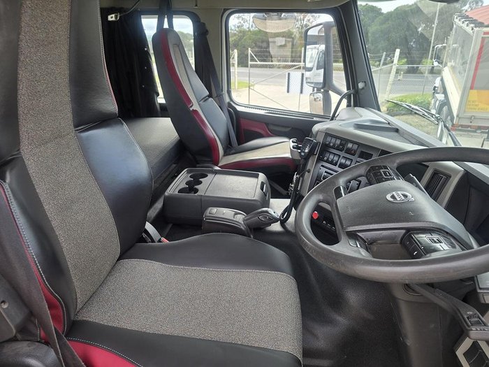2019 Volvo Fm540 White