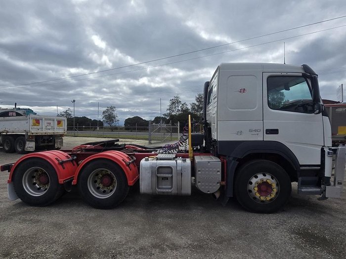 2019 Volvo Fm540 White