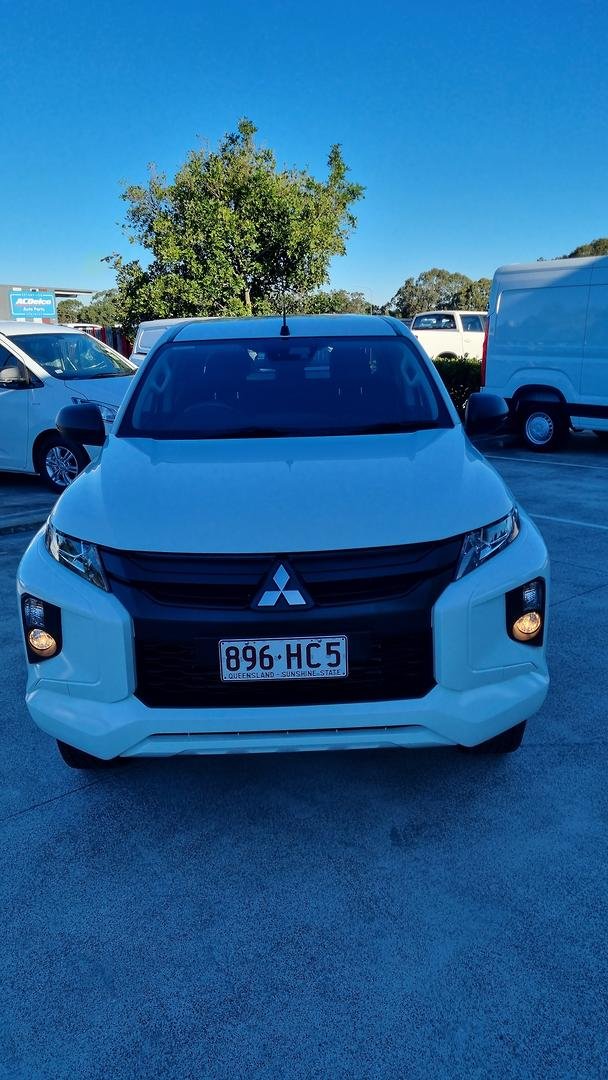 2019 Mitsubishi Triton GLX+