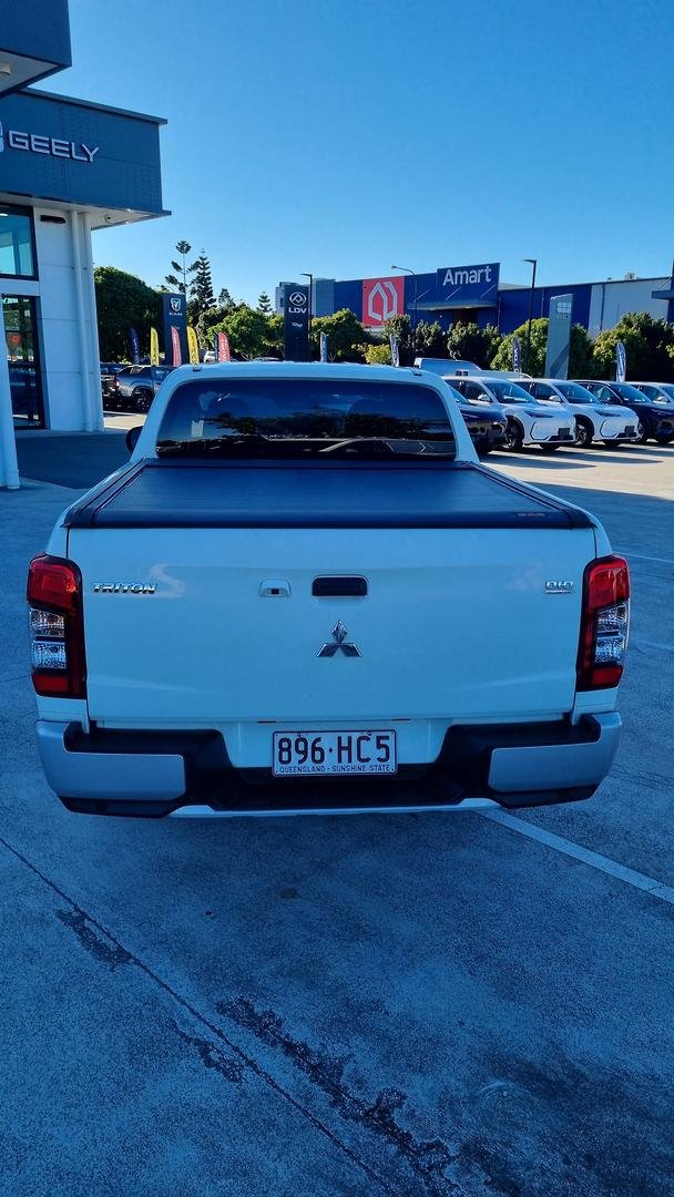 2019 Mitsubishi Triton GLX+