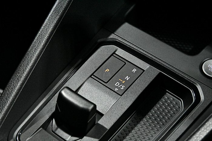 2025 Volkswagen Caddy TDI320