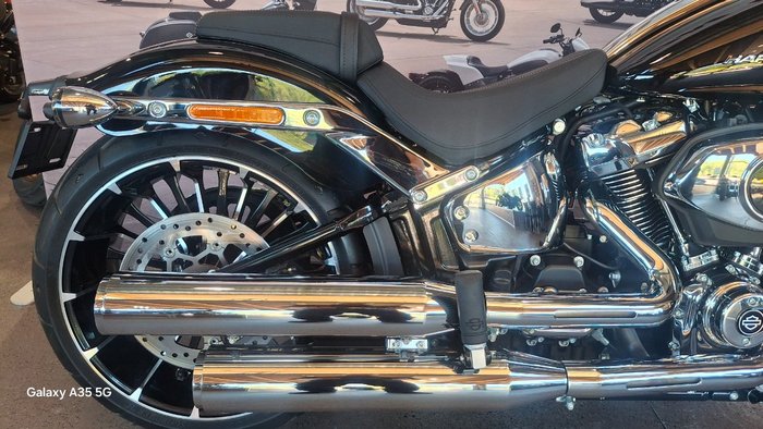 2025 Harley-davidson FXBR BREAKOUT (117) Vivid Black