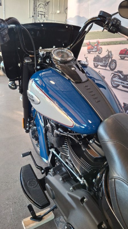 2023 Harley-davidson FLHCS HERITAGE CLASSIC 114 Billiard Blue/Billiard Gray