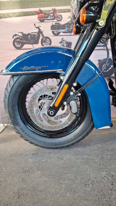 2023 Harley-davidson FLHCS HERITAGE CLASSIC 114 Billiard Blue/Billiard Gray