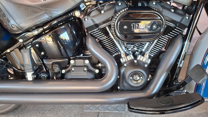 2023 Harley-davidson FLHCS HERITAGE CLASSIC 114 Billiard Blue/Billiard Gray