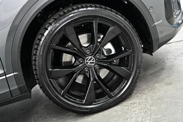2025 Volkswagen T-Roc 140TSI R-Line