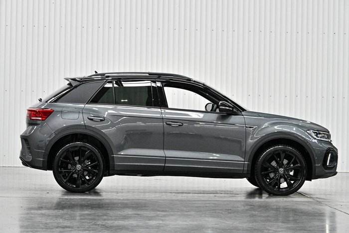 2025 Volkswagen T-Roc 140TSI R-Line