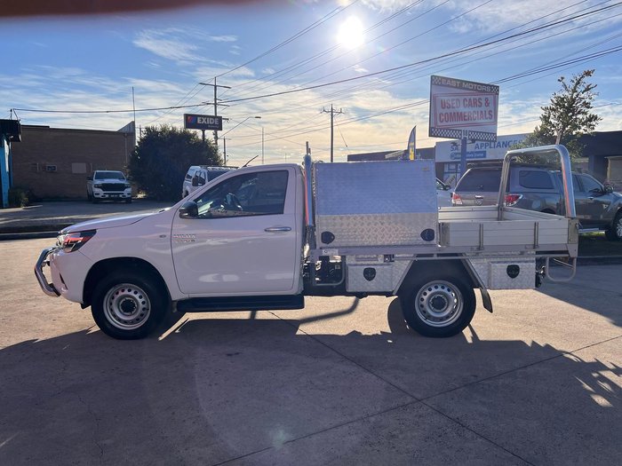2016 Toyota Hilux SR GUN126R 4X4 Dual Range Glacier White