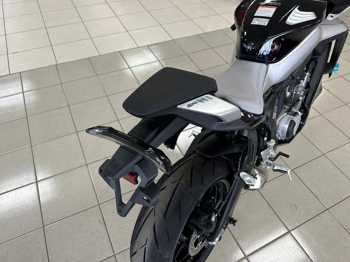 2025 CFMOTO 675SR-R SR Black