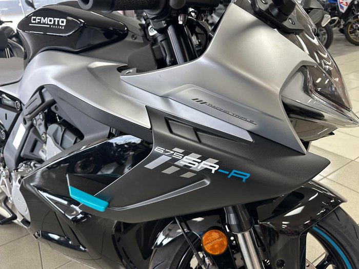 2025 CFMOTO 675SR-R SR Black