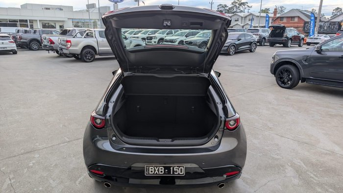 2022 Mazda 3 G20e Evolve M Hybrid