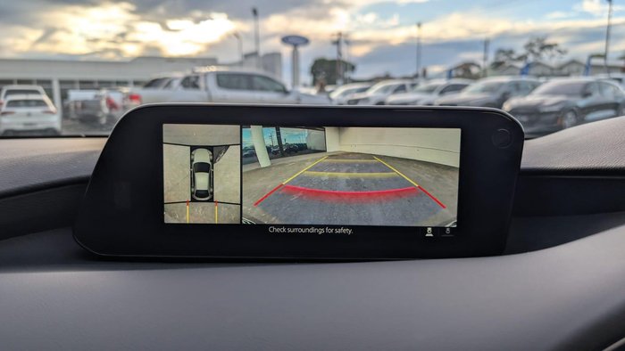 2022 Mazda 3 G20e Evolve M Hybrid