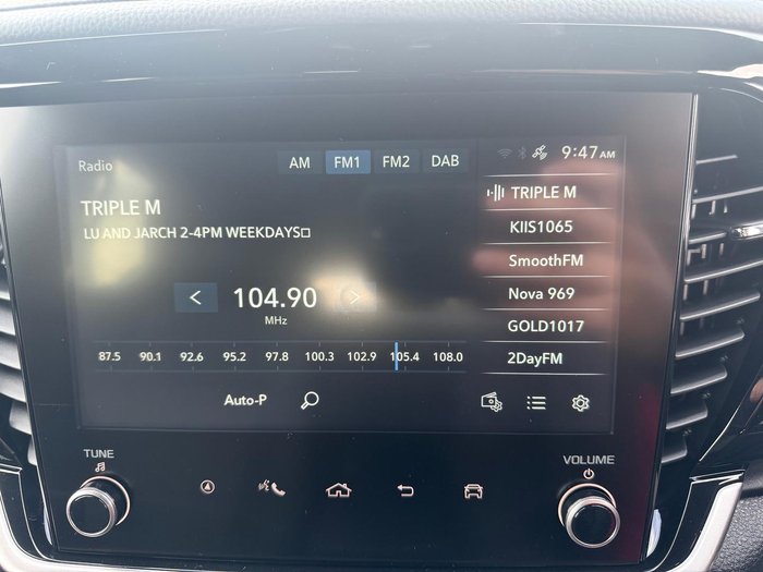 2025 Isuzu MU-X LS-T