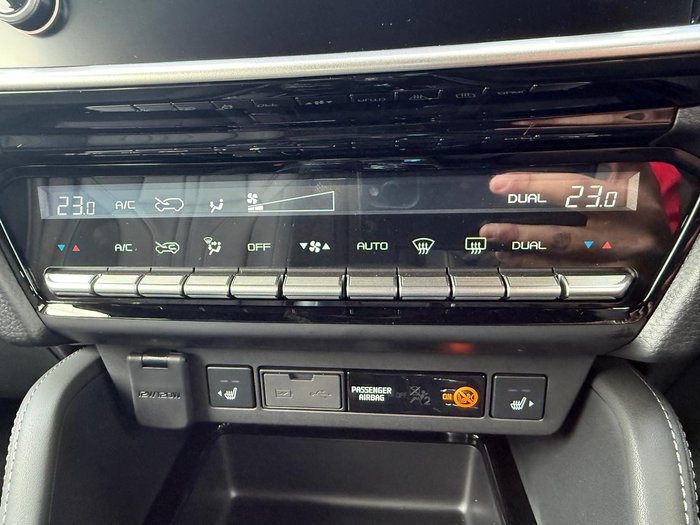 2025 Isuzu MU-X LS-T