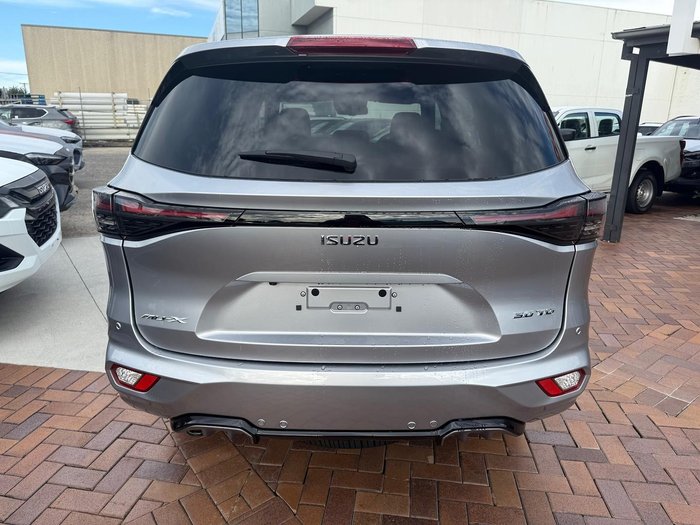 2026 Isuzu MU-X LS-T