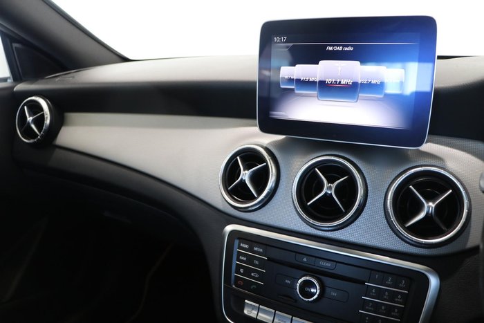 2018 Mercedes-Benz CLA-Class CLA200