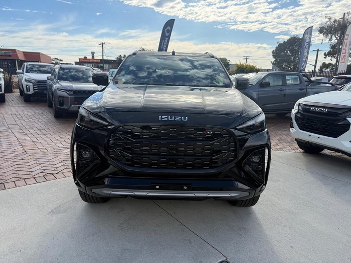2025 Isuzu MU-X X-TERRAIN