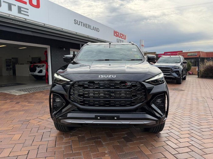 2026 Isuzu MU-X X-TERRAIN