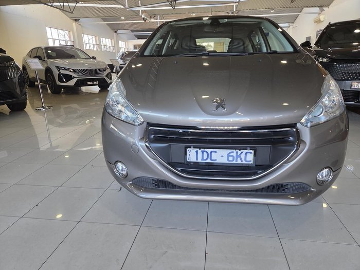 2014 Peugeot 208 Allure Premium