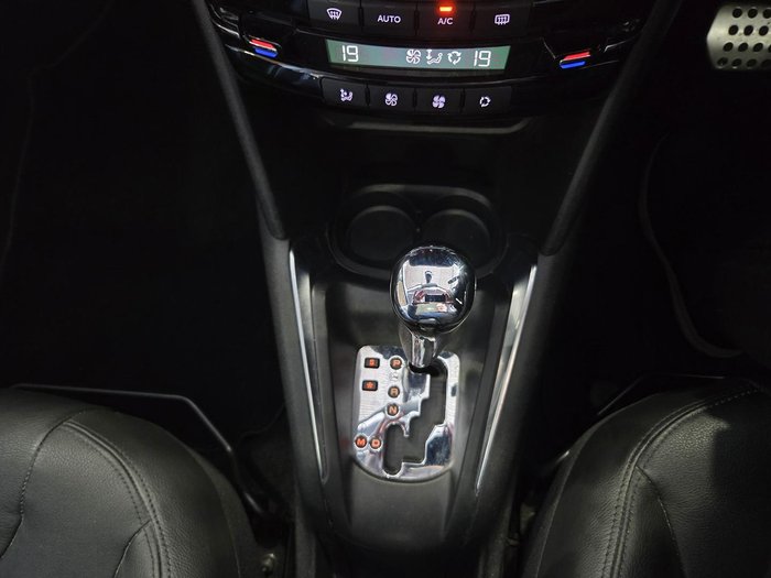 2014 Peugeot 208 Allure Premium