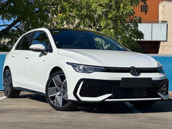 2025 Volkswagen Golf 110TSI R-Line