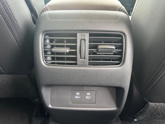 2025 Nissan QASHQAI Ti