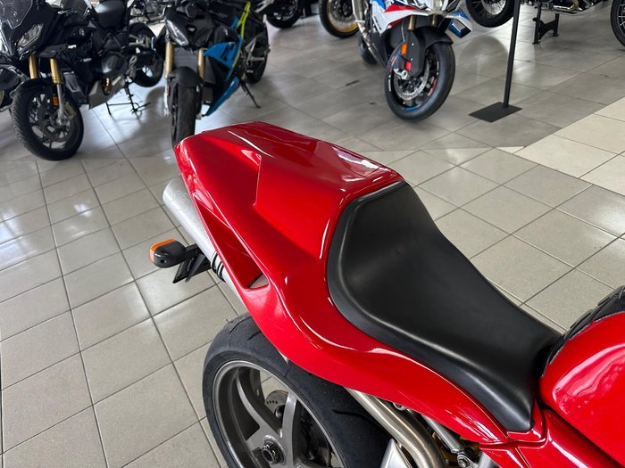 2000 Ducati 996 Superbike Red