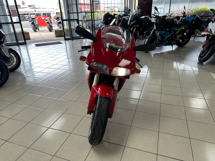 2000 Ducati 996 Superbike Red