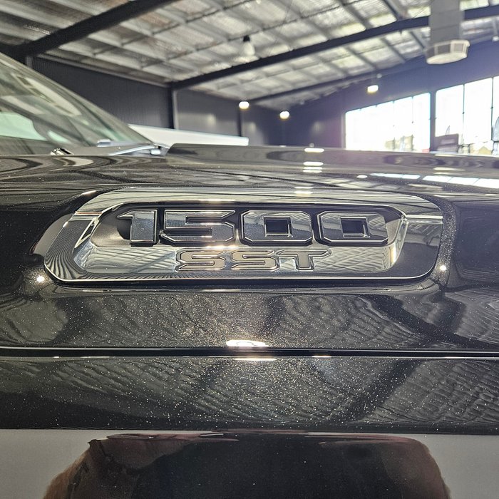 2025 RAM 1500 Laramie Sport Hurricane SO RamBox