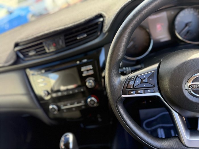 2019 Nissan X-TRAIL ST