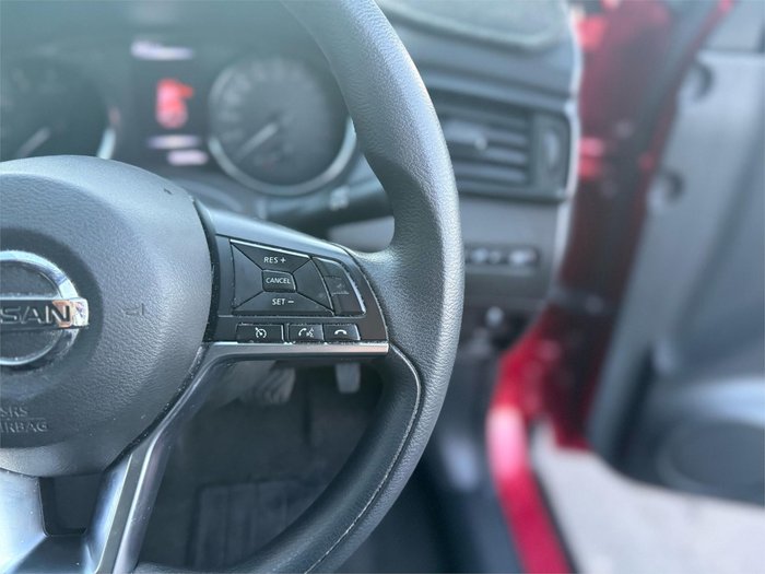 2019 Nissan X-TRAIL ST