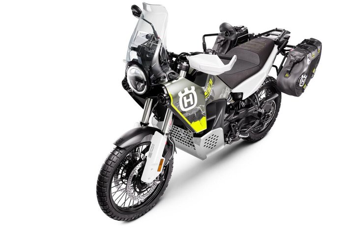 2025 Husqvarna Norden 901 Expedition Norden Black