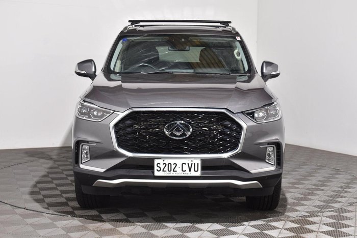 2022 LDV D90 Executive