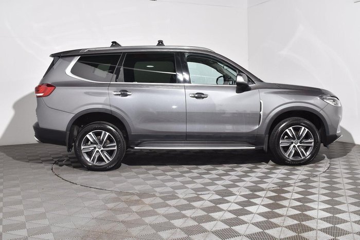 2022 LDV D90 Executive