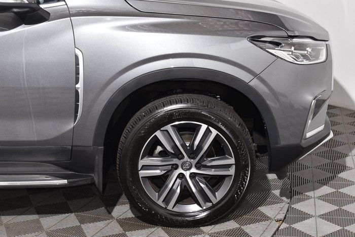 2022 LDV D90 Executive