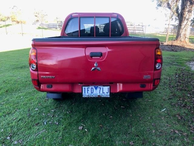 2014 Mitsubishi Triton GLX