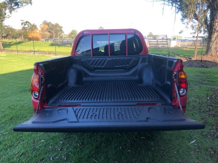 2014 Mitsubishi Triton GLX