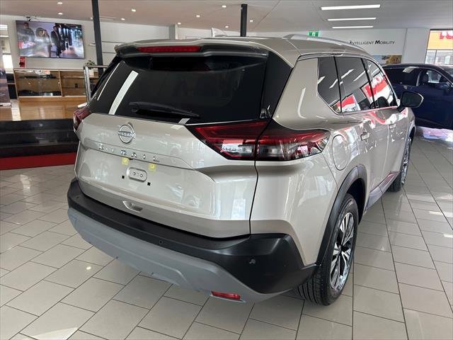 2024 Nissan X-TRAIL ST-L