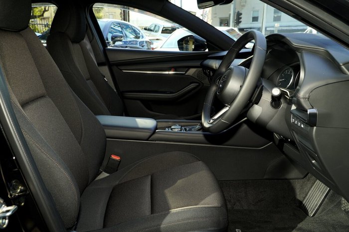 2024 Mazda 3 G20 Evolve