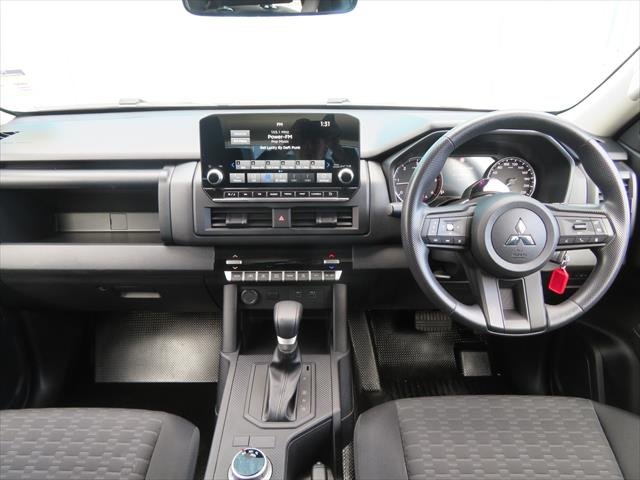 2024 MITSUBISHI Triton