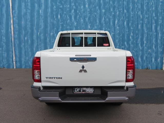 2024 MITSUBISHI Triton