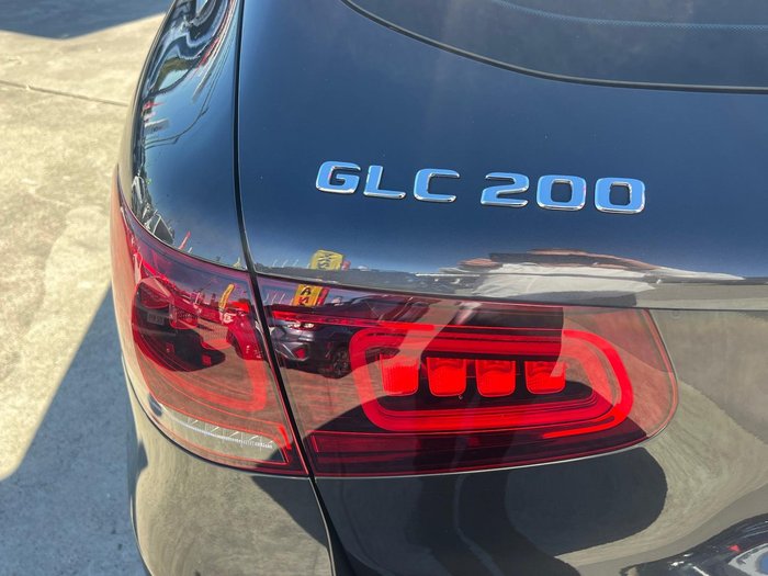 2022 Mercedes-Benz GLC-Class GLC200