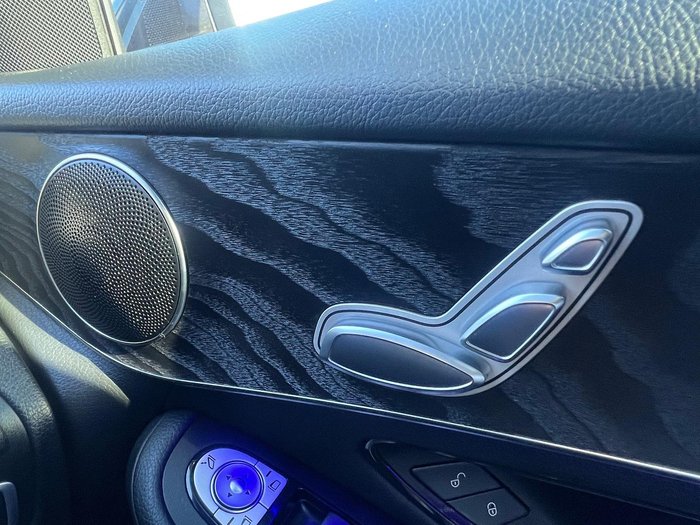 2022 Mercedes-Benz GLC-Class GLC200