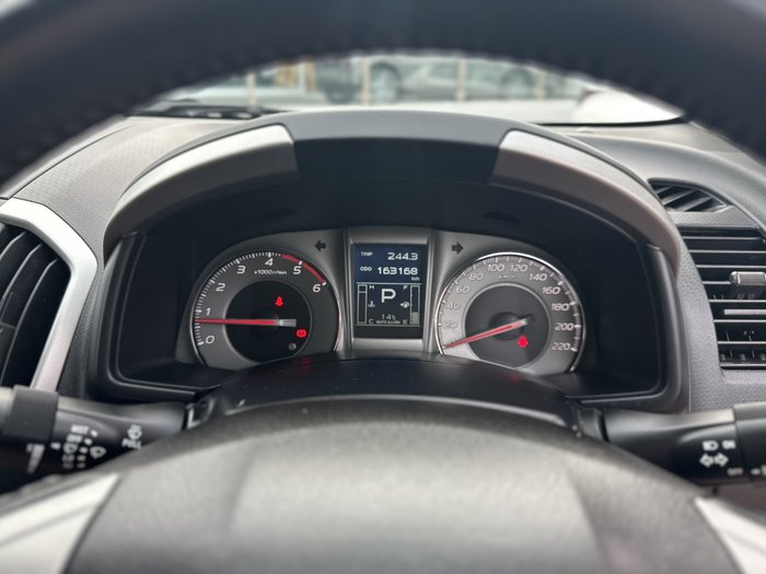 2015 Isuzu MU-X LS-T
