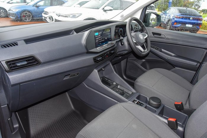 2025 Volkswagen Caddy TSI220