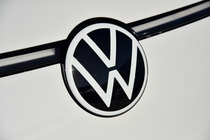 2025 Volkswagen ID. Buzz Pro BEV560 EB MY25 Candy White