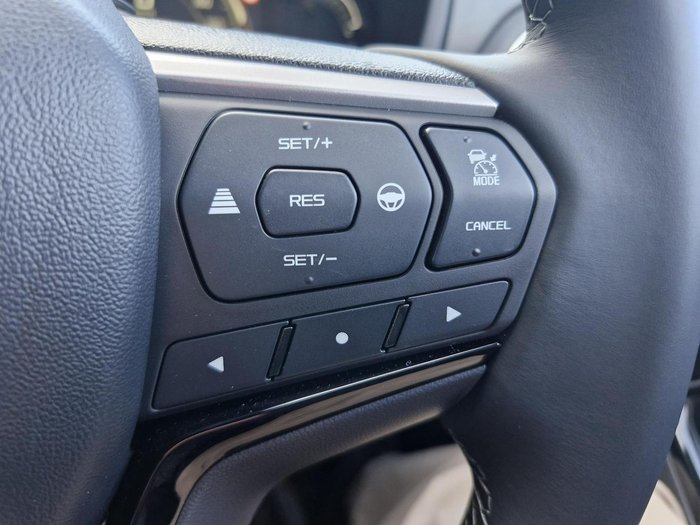 2025 Isuzu MU-X LS-T