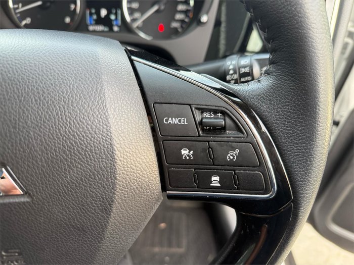 2021 Mitsubishi Outlander ES