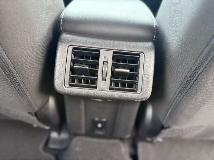 2021 Mitsubishi Outlander ES