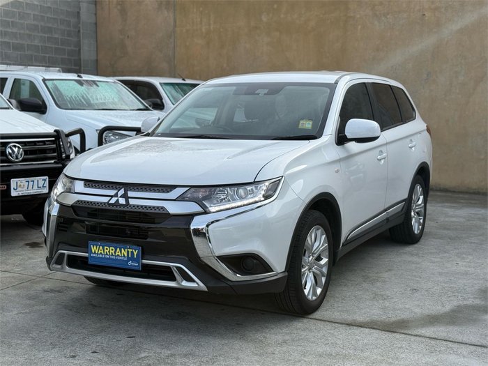 2021 Mitsubishi Outlander ES